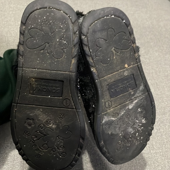 Sonoma Black and Silver Sequins Faux Fur Boots - Picture 13 of 15